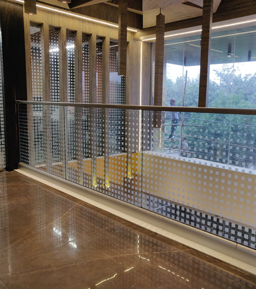 Windal high-end glass and aluminium railing systems for residential and commercial spaces