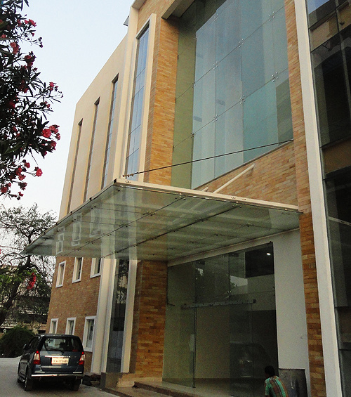 Glass Canopy Systems — image 4